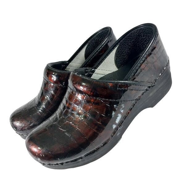 DANSKO! IRIDESCENT BURGUNDY/BLACK CROCO IMPRINT ULTRA COMFY PRO CLOGS! SZ 7.5 - Picture 5 of 12
